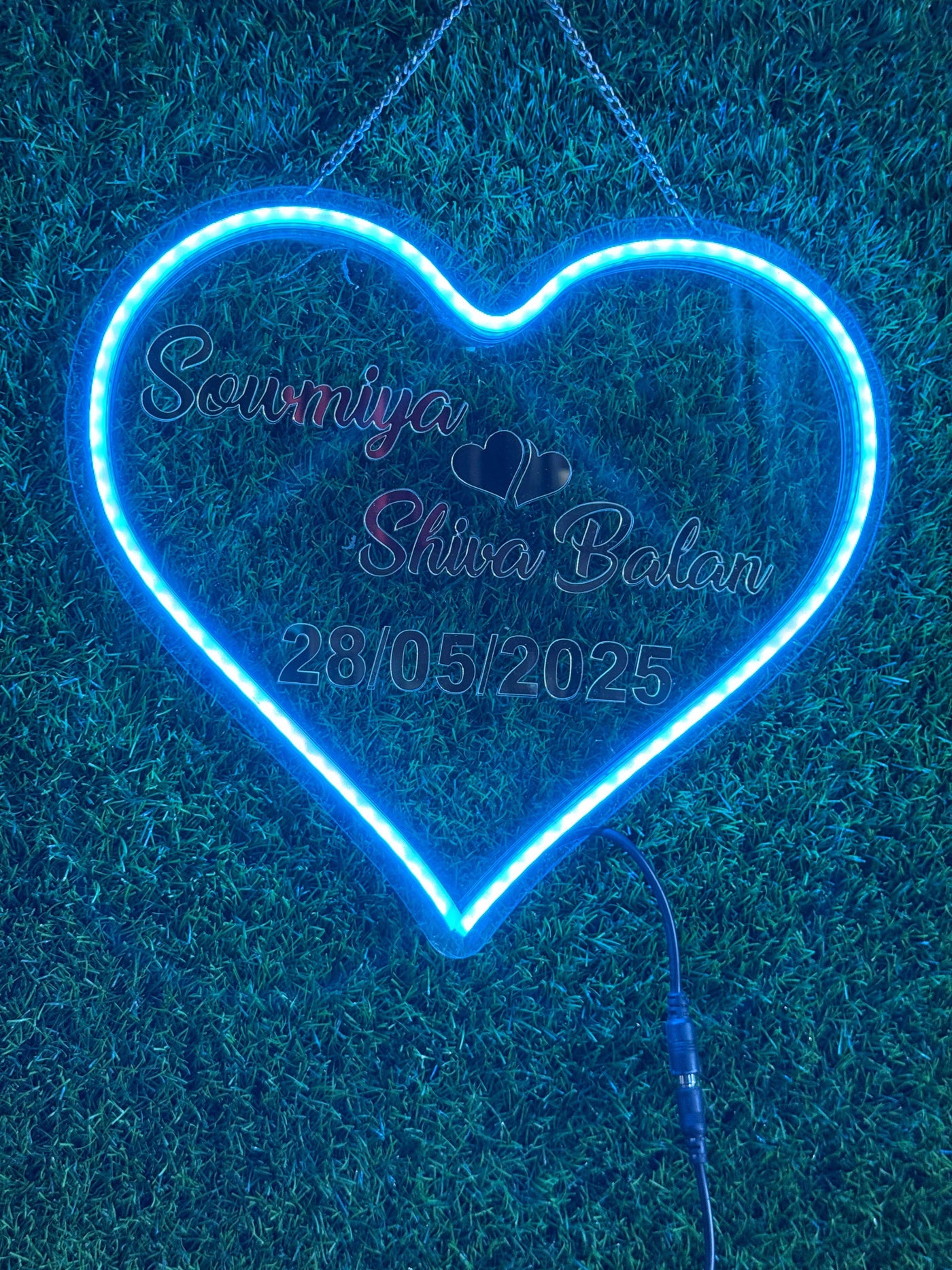 Personalised Round or Heart Neon Name Board – Custom Couples LED Light - IG Store